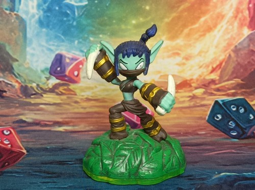Stealth elf figurine - elf,