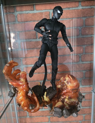 Hot toys spiderman - toys, stealth